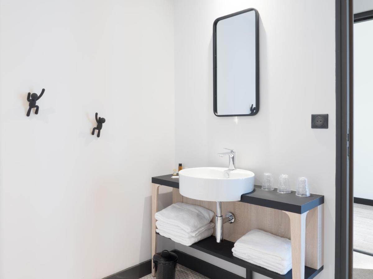 Urban Style Hotel De France วานส์ ภายนอก รูปภาพ